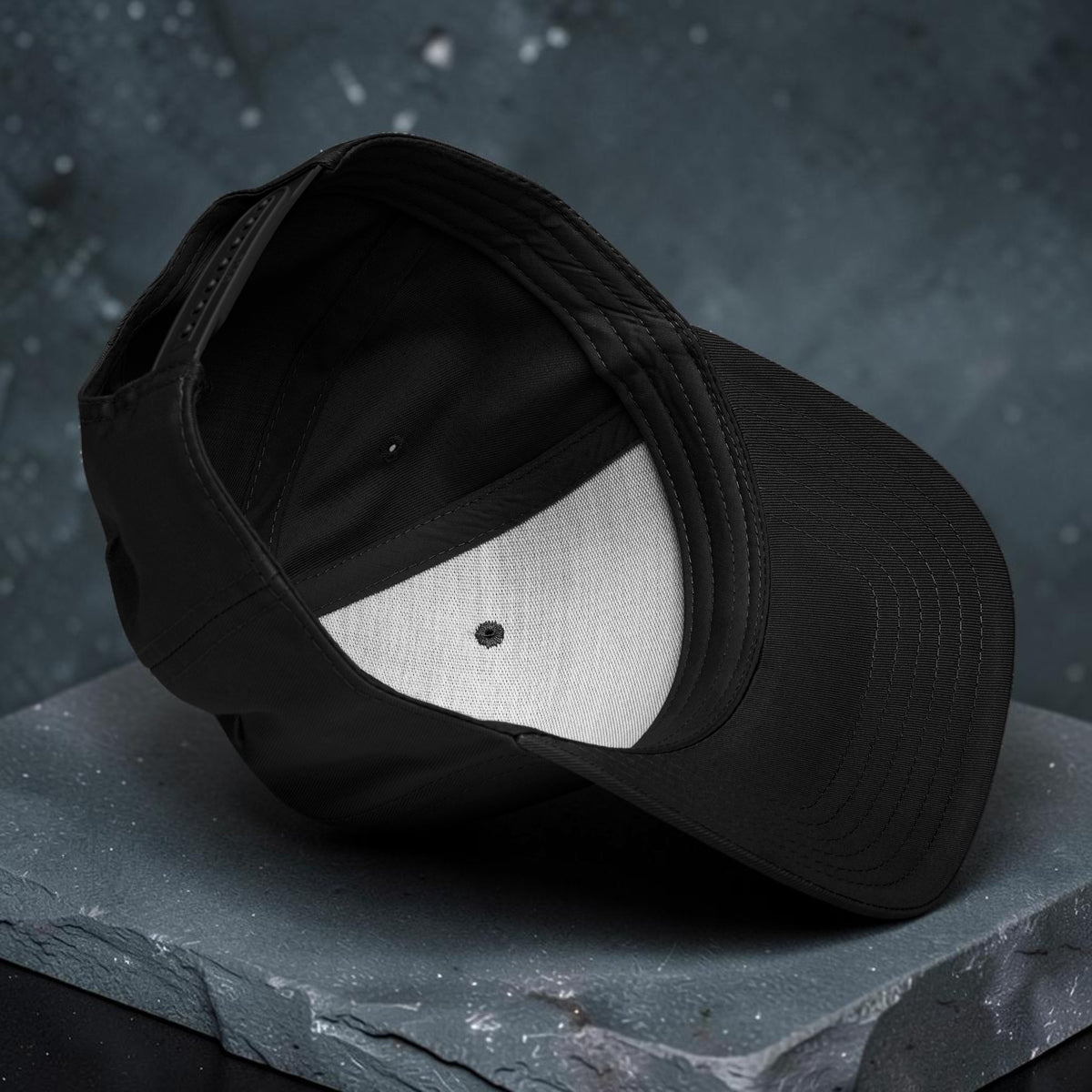 Pied Eye Backdrop 5-Panel Cap